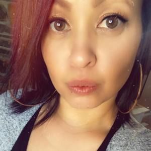 Meet your Posher, Tee